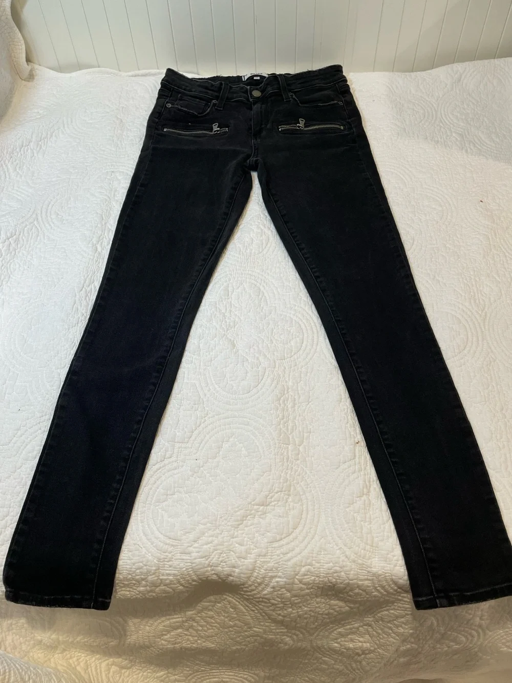 💥3/$50 PAIGE Black Skinny Jeans with Stretch Fit and Moto Zipper Pockets | Sz 28